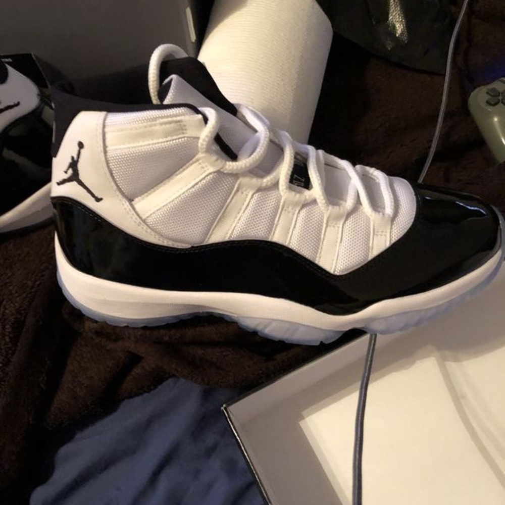 Concord 11s Sz 10